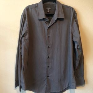 Van Heusen Gray pinstriped long sleeve dress shirt